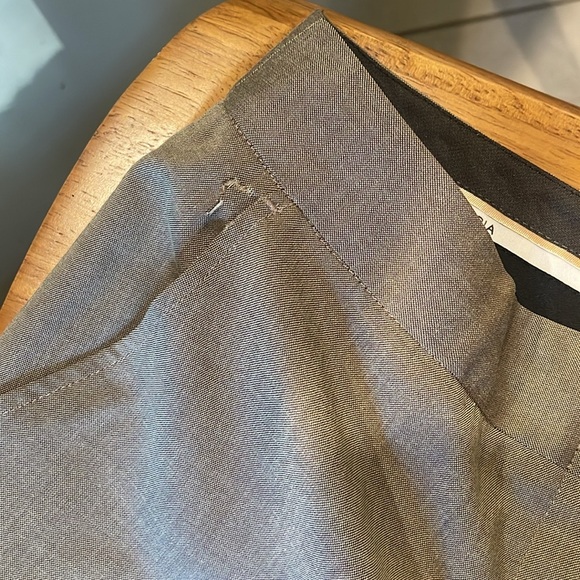 BCBG MaxAzria Carla Suit, Pants Sz 2. See separate listing for matching jacket. - Picture 6 of 8